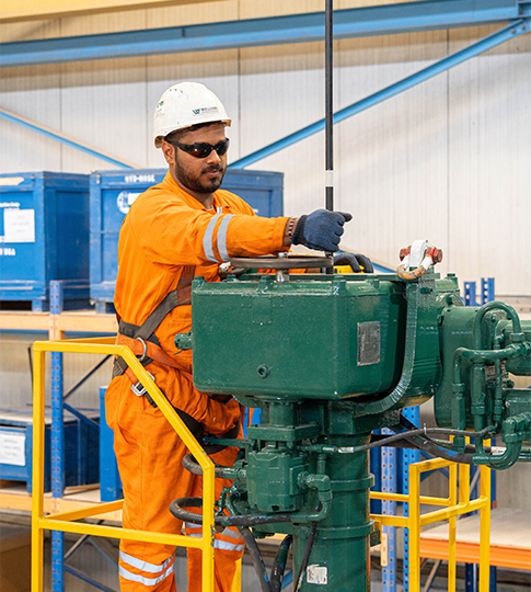 Hot Tap Pipeline Services in UAE