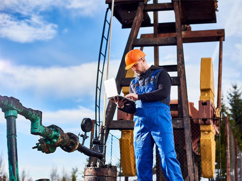 Valve Flushing & Lubrication Services in UAE